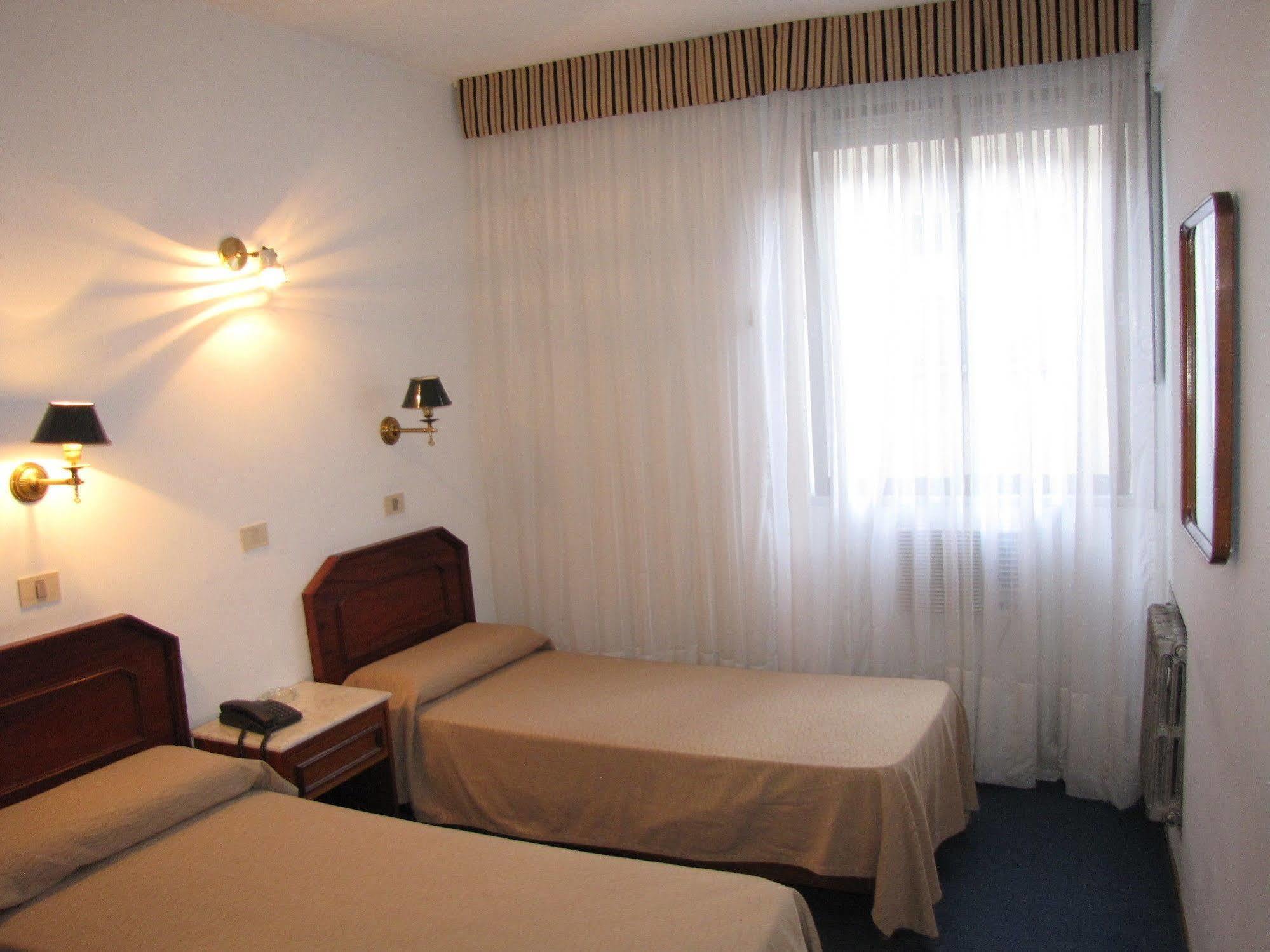 Hotel Tres Sargentos Μπουένος Άιρες Εξωτερικό φωτογραφία